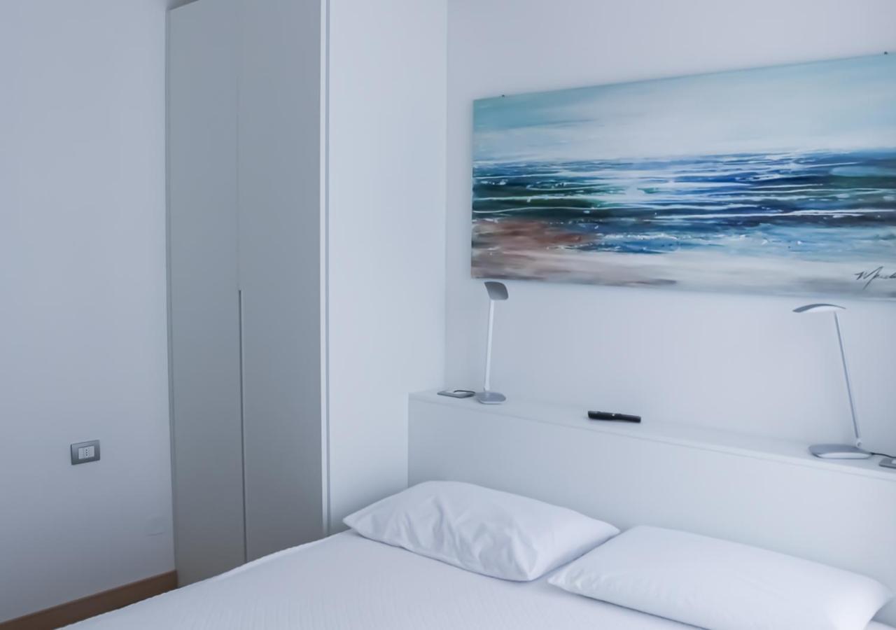 Bmp Apartment Atmosphere 2 Centrale, Vista Mare, Parcheggio Riccione Exterior foto